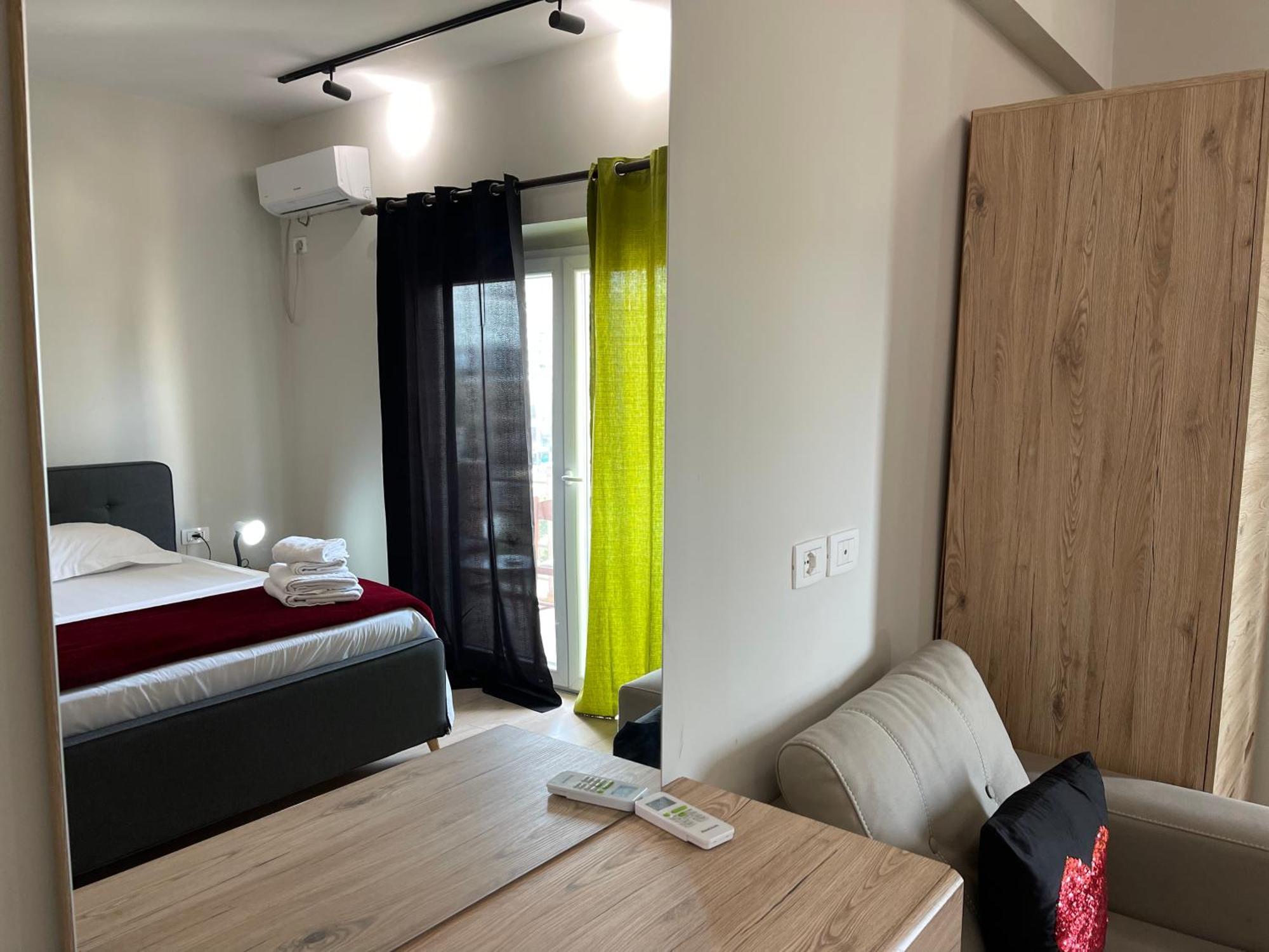 Downtown View Modern Apartment Tirana Kültér fotó